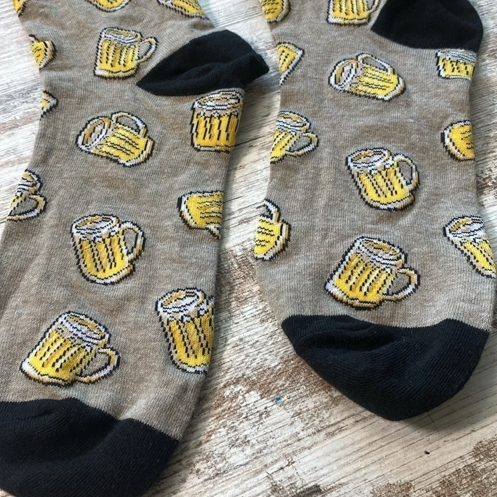 Novelty Beer Socks Size 8-10 Womens Fun Party